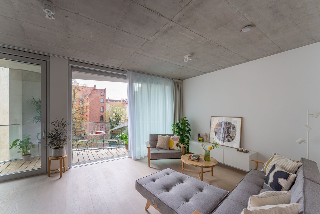 New, light-flooded loft with best architecture in Charlottenburg