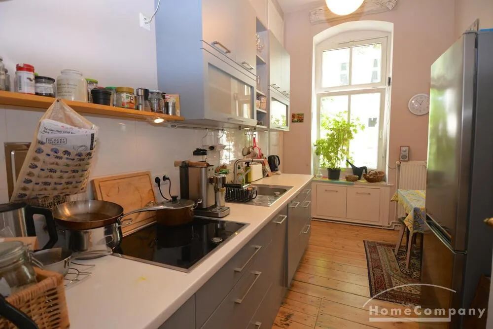 Spacious 3-room-apartment in Schöneberg, furnished