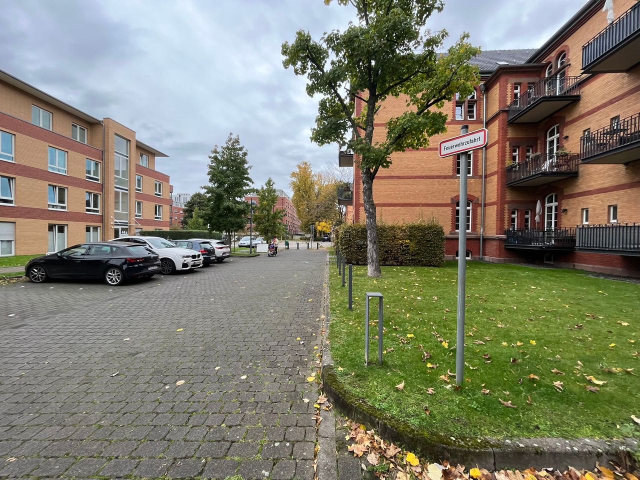 New furnished 1 bedroom apartment in the heart of Düsseldorf