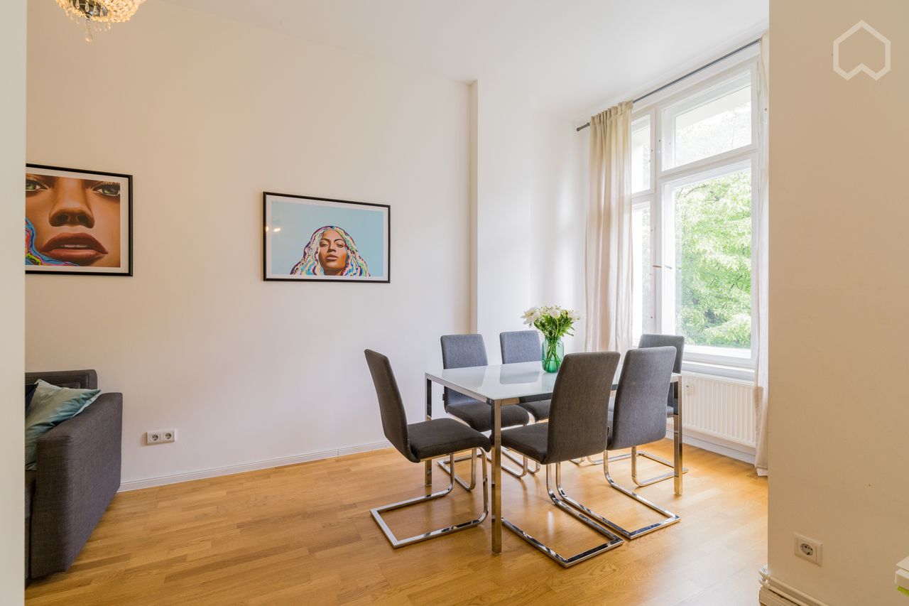 2 Bedrooms Appartment at the Spree