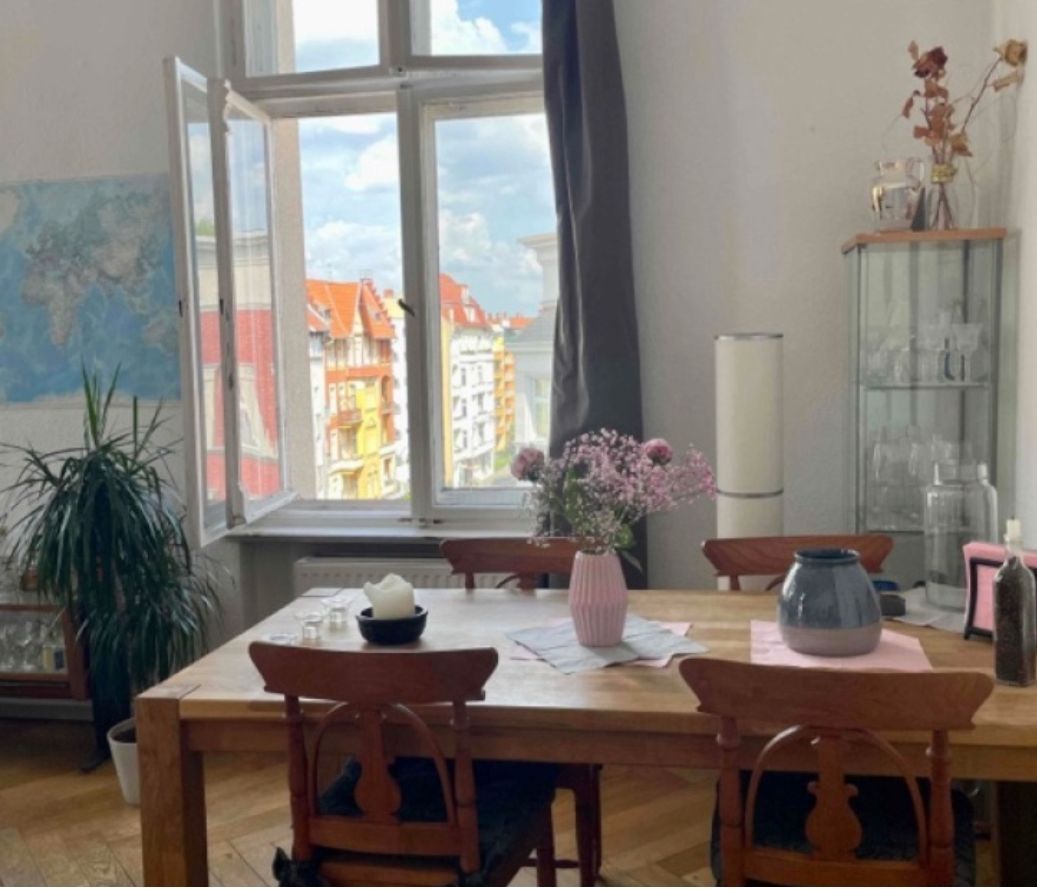 Charming apartment in one of Berlins nicest neigborhoods!