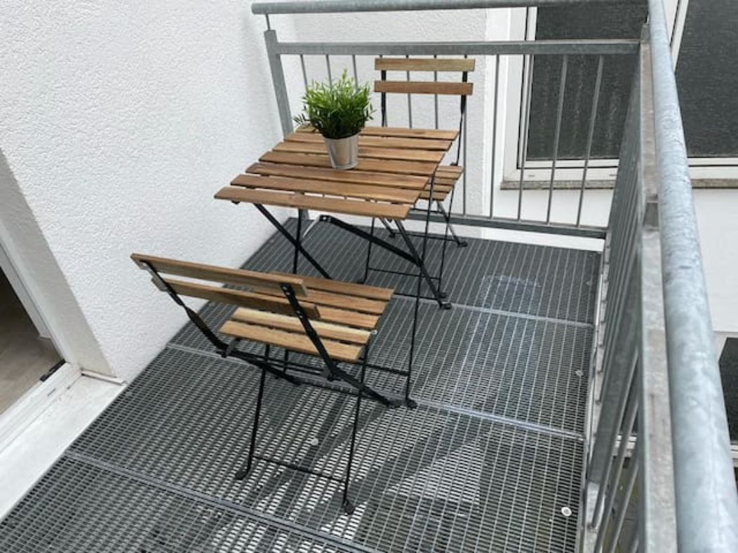Modernes, ruhiges Apartment mit Balkon in direkter Innenstadtlage...