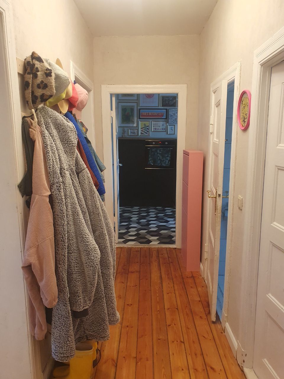 Bright, charming, and family-friendly – 3-room apartment in Johannisthal