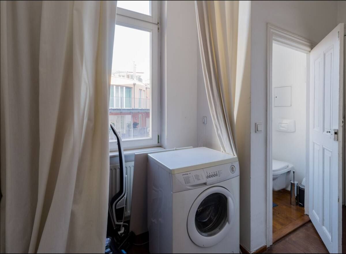 Bright, Furnished Apartment in the Heart of Berlin