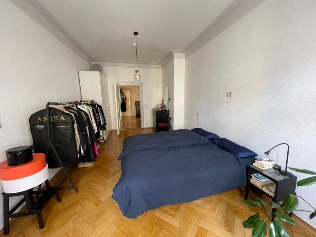 3-room apartment in Munich-Neuhausen for sublet JANUARY to APRIL 2025