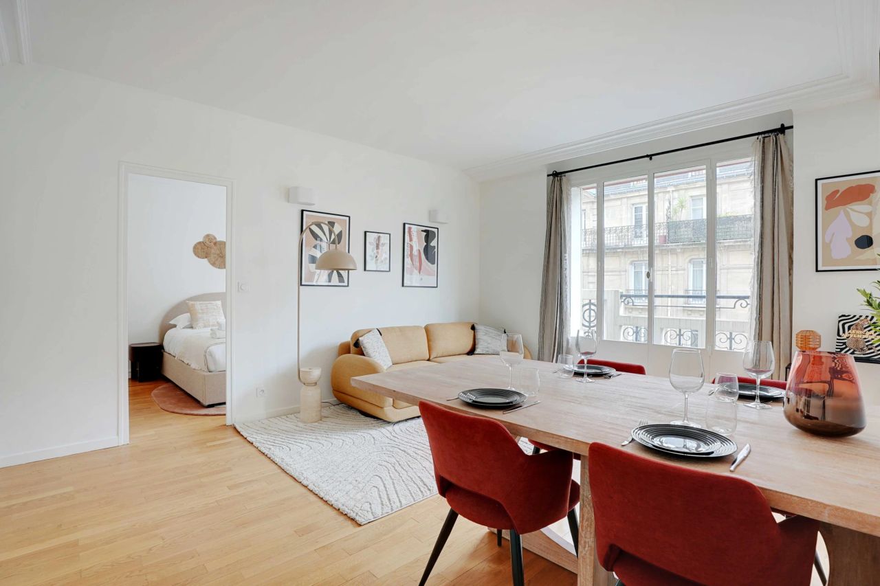 Elegant 76m² flat in the heart of the 15th arrondissement - Mobility lease