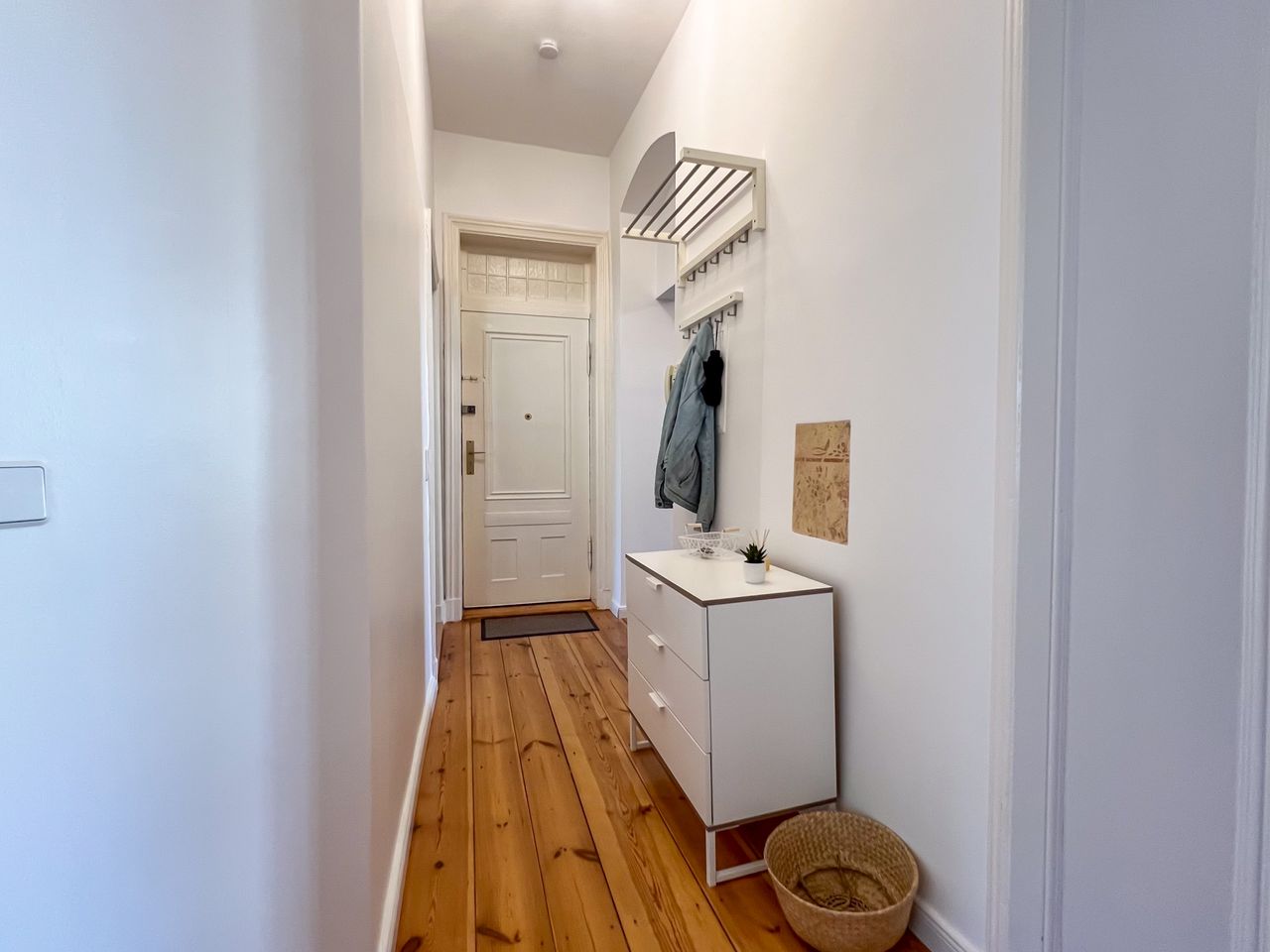 Fashionable, bright suite in Friedrichshain