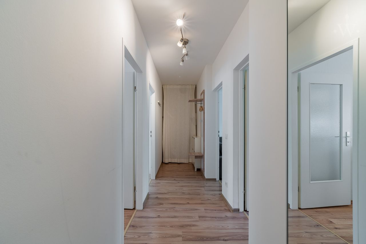 Modern 3-room apartment with a big balcony