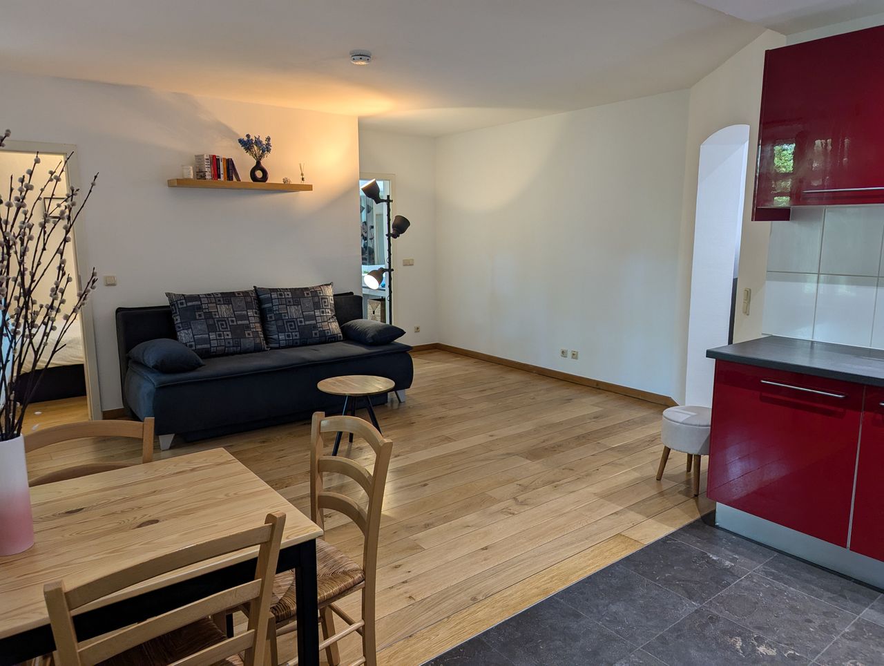 Cozy apartment in Berlin's best neighborhood.