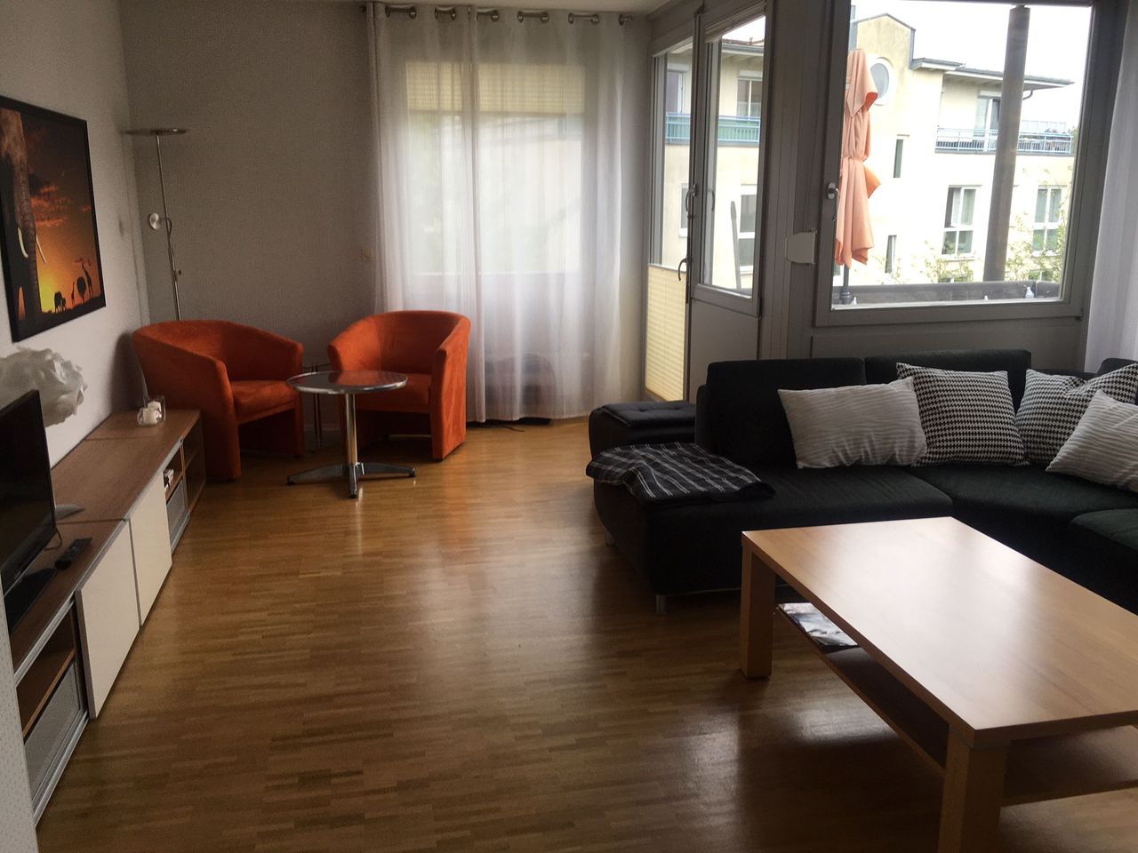 Bright and modern furnished 3-room apartment in Blasewitz