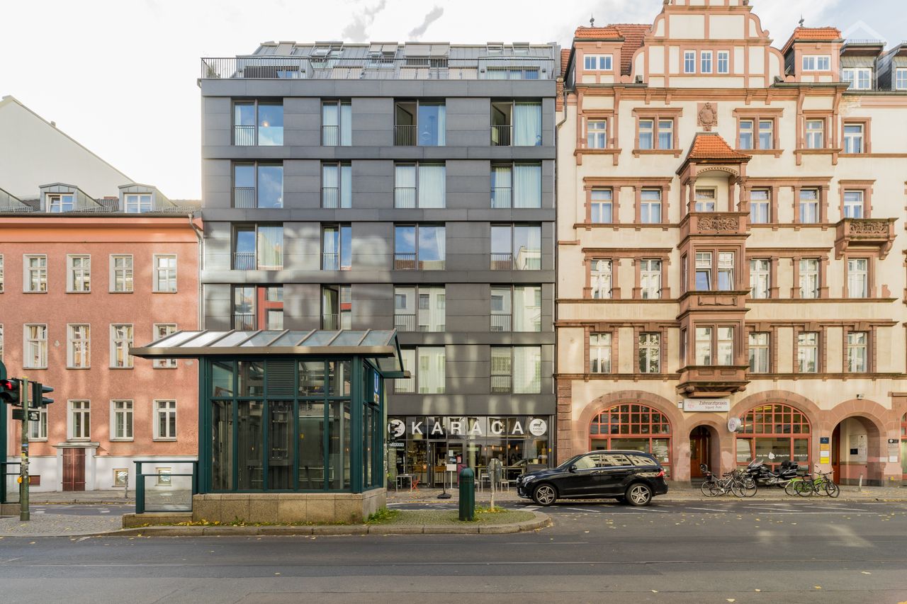 Best Berlin-Mitte * Quiet gardenhouse with green courtyard * Comfortable 2-room apartment