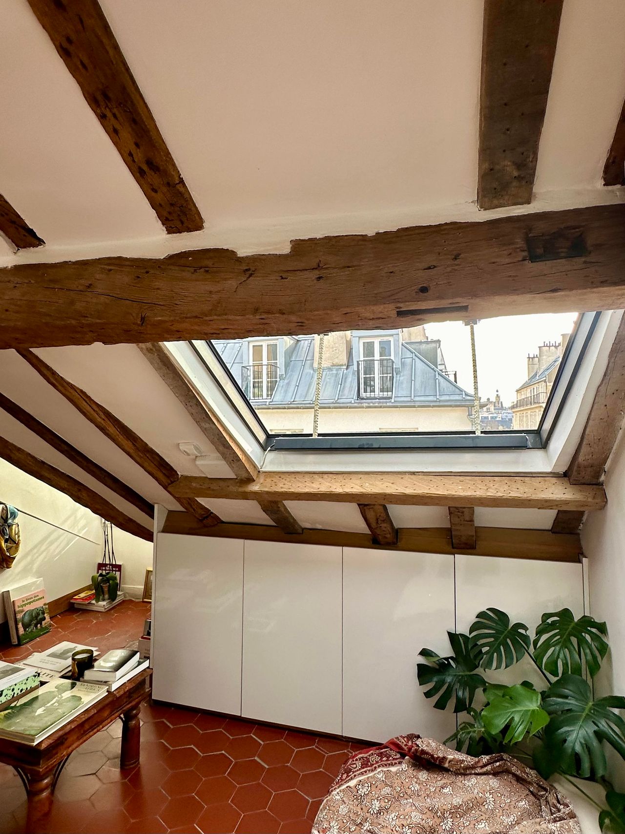 Cosy and typical Paris apartment located on Ile Saint Louis