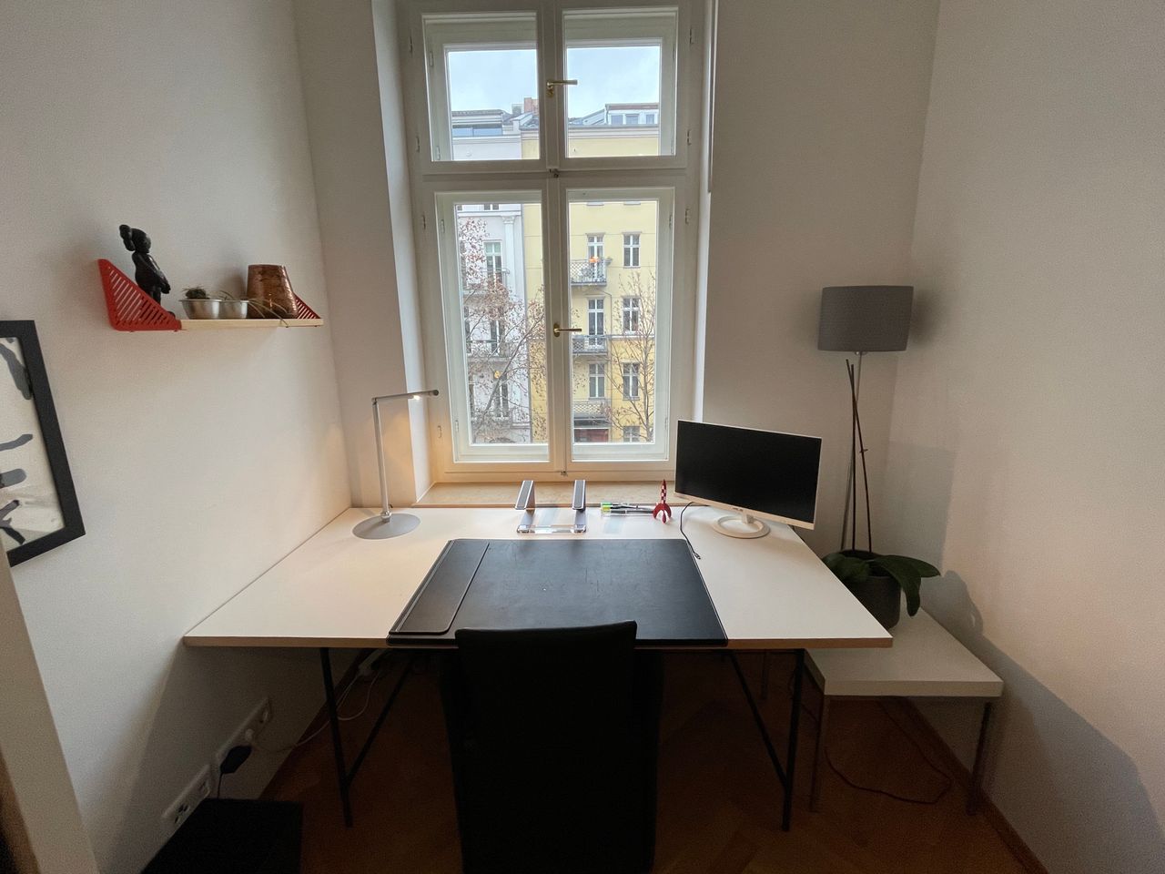 Stylish and cozy design apartment in top location in Berlin-Mitte - with private gym and rooftop terrace
