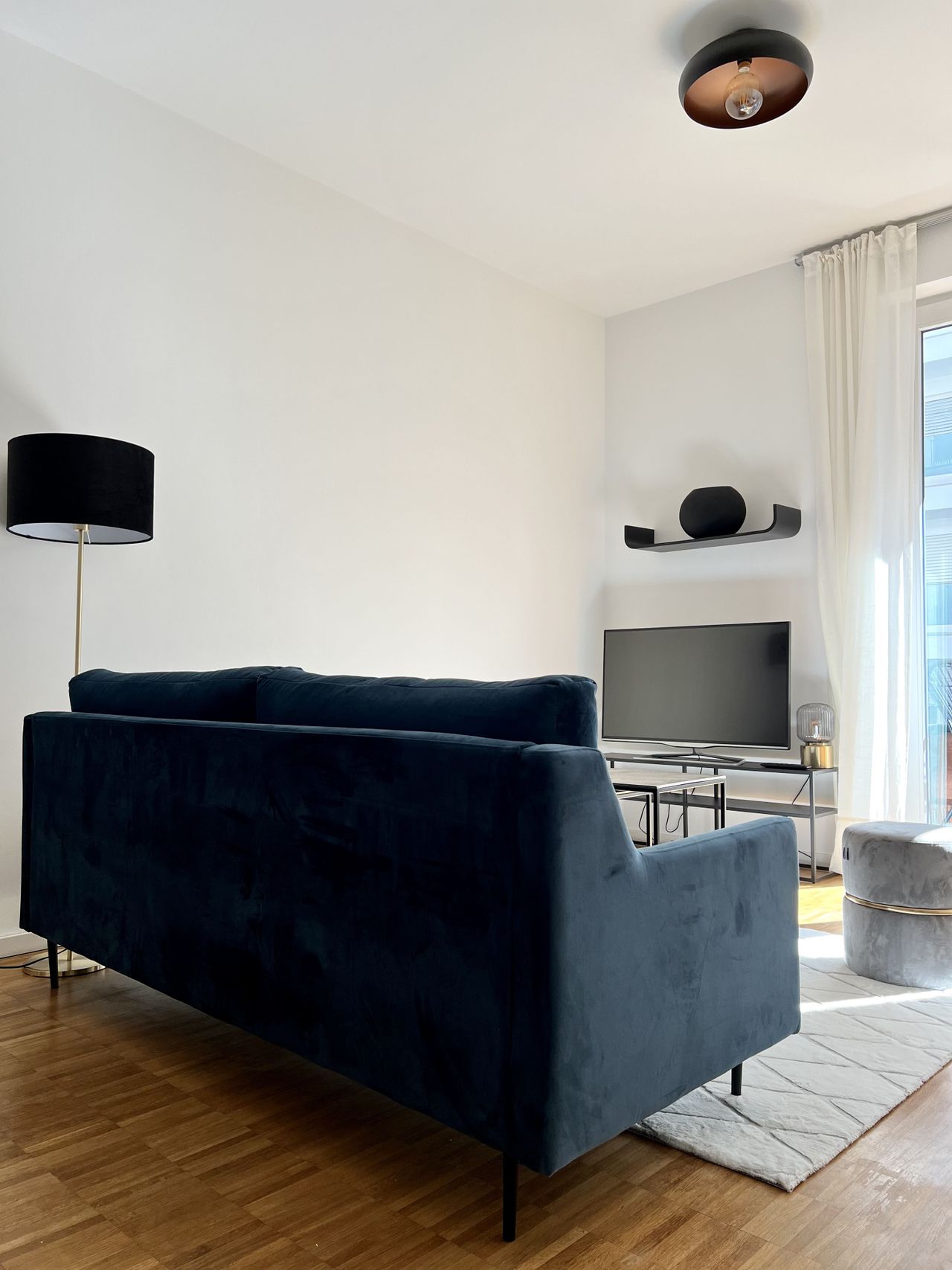 Right in the middle of Berlin: Modern, beautiful apartment in a perfect location