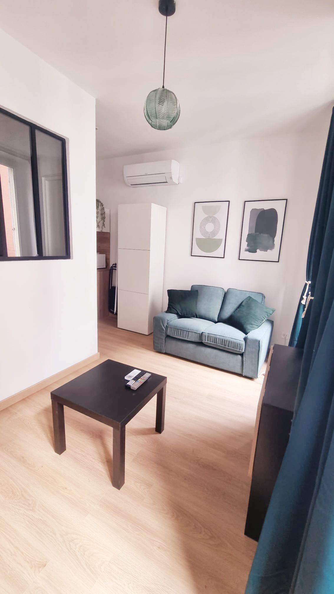 Quiet & awesome studio in popular area, Marseille