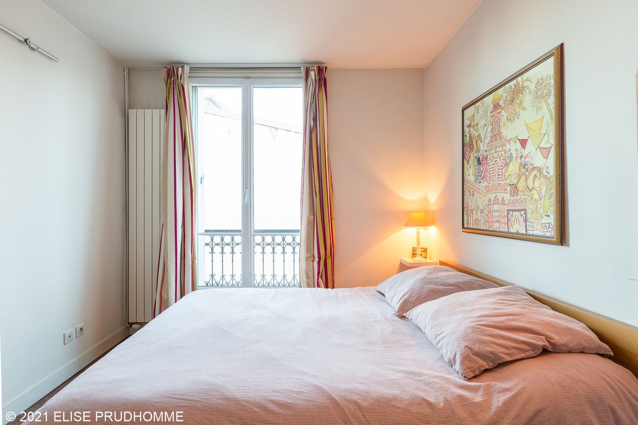 Charming apartment in the heart of Montmartre