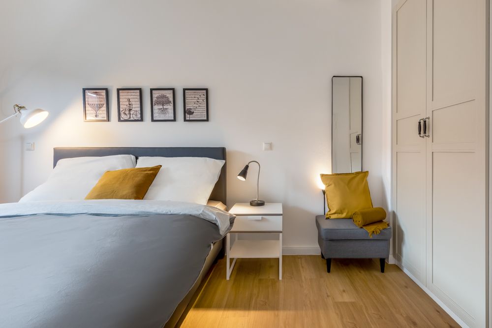 Stylish 2 - room apartment in Kiel-Südfriedhof - fully furnished