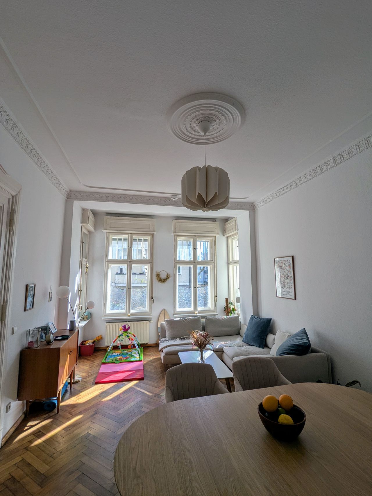 Charming Historic Apartment in Berlin-Karlshorst: Living in a Green, Family-Friendly Neighborhood