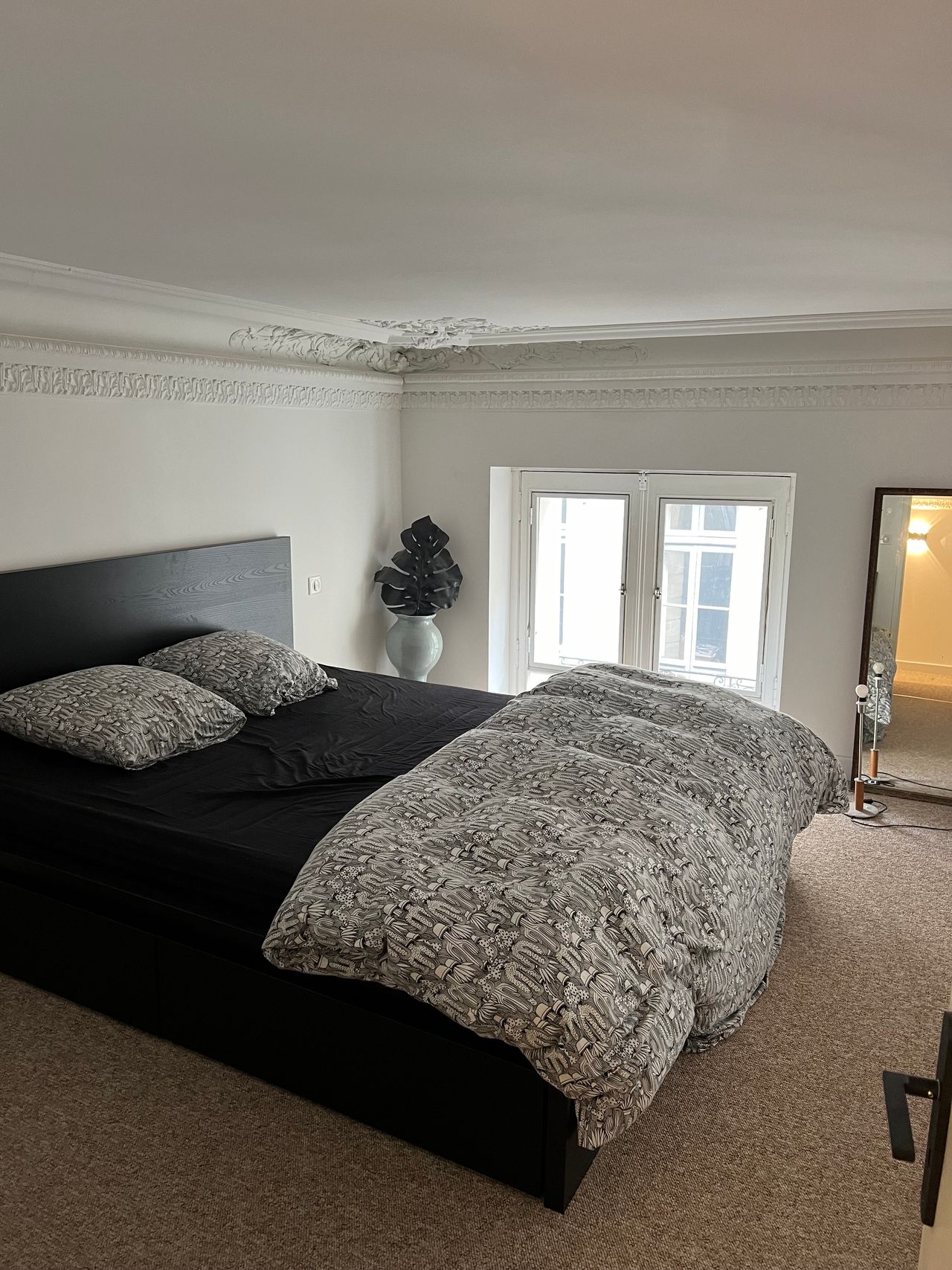 Cozy & amazing suite close to city center