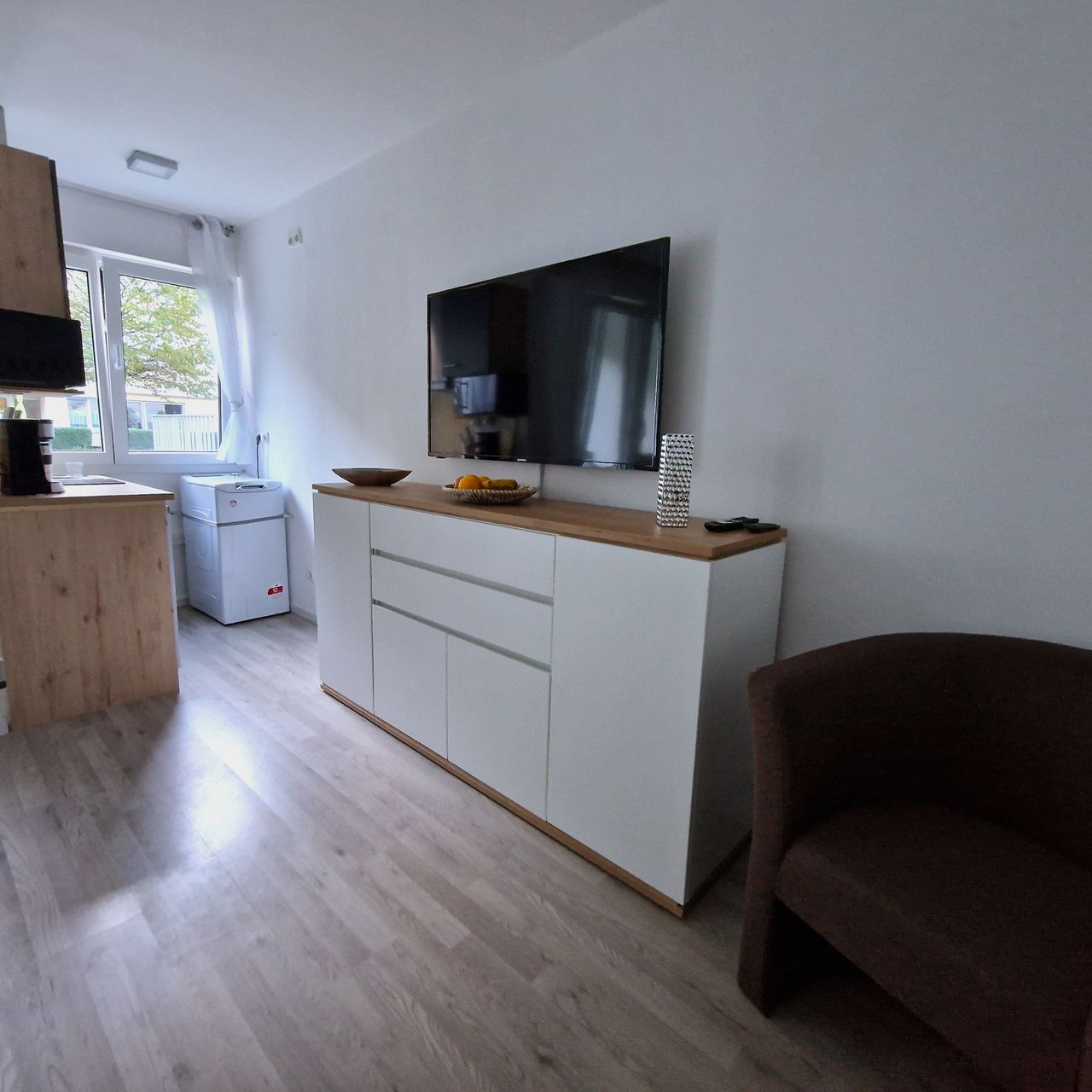 Fully equipped, quiet and just renovated flat (Schwabing/Munich)