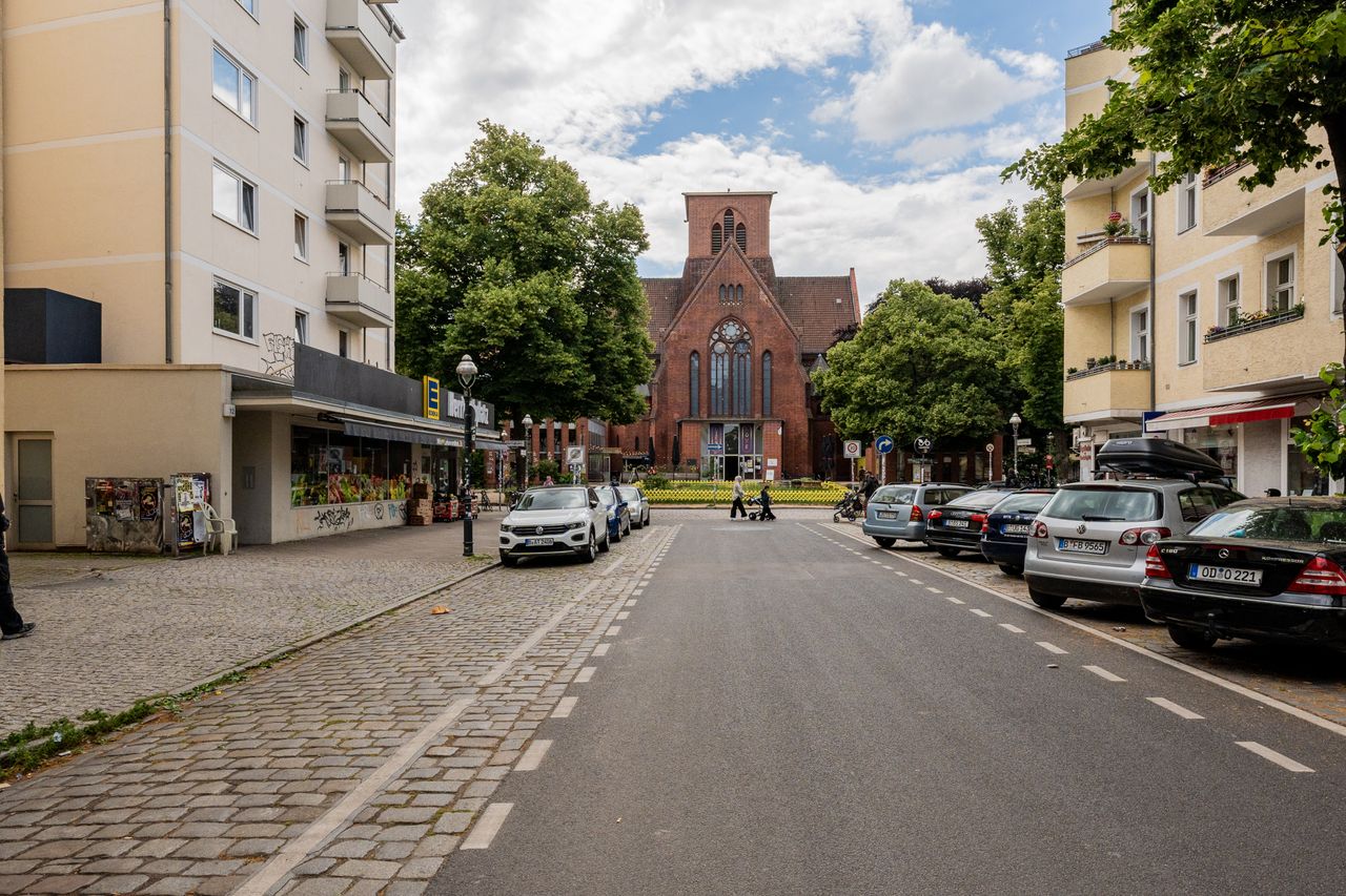 Small-Scale Luxury with Big Amenities in Neukölln
