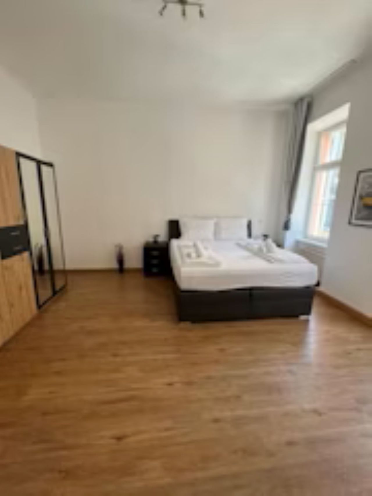 Bright, nice home near school (Wien)