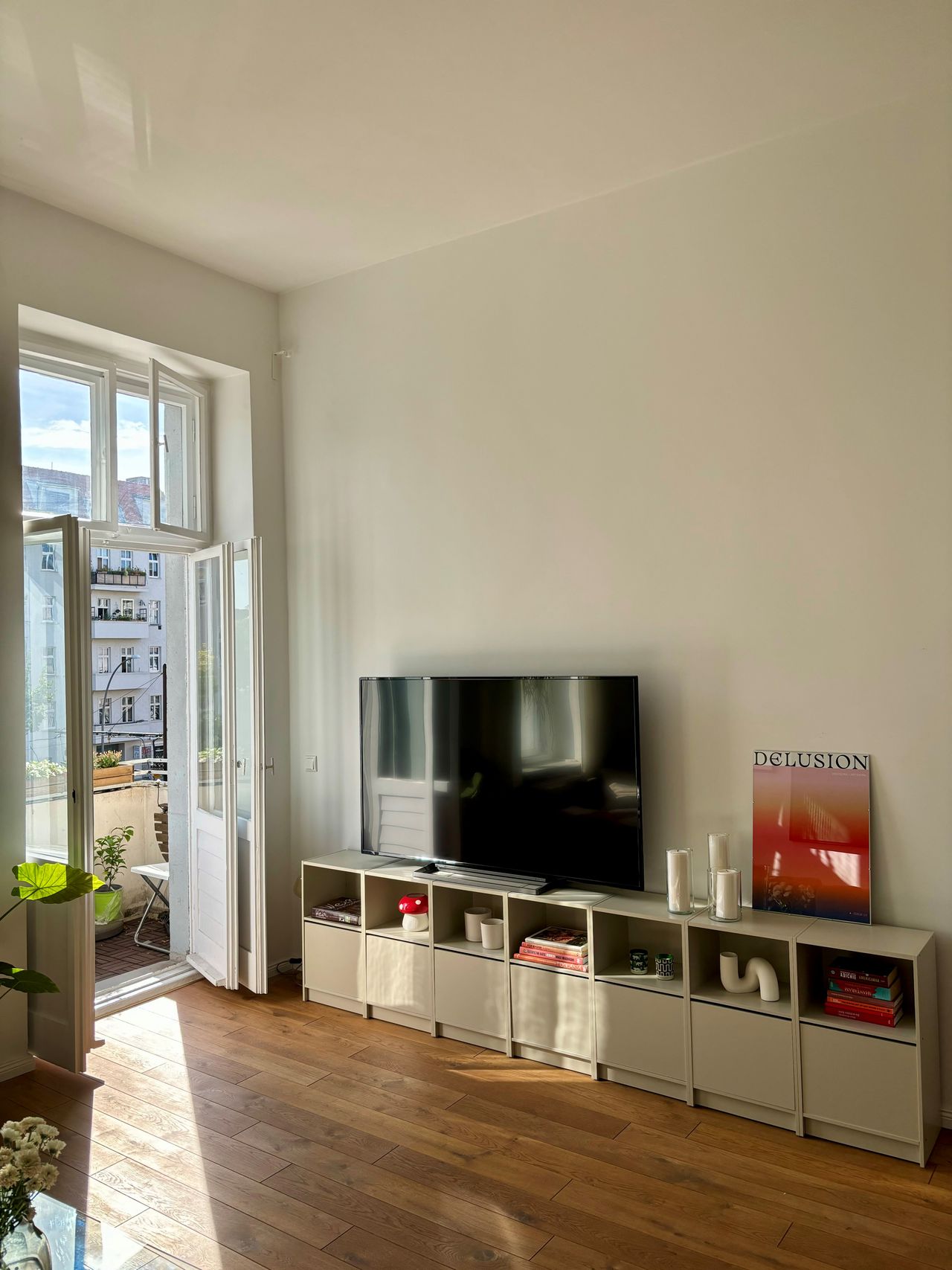 Wonderful sunny apartment in Friedrichshain