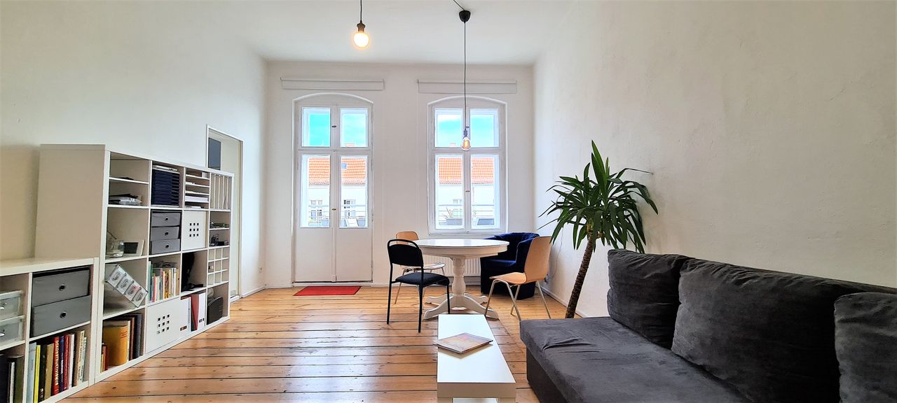Typical Berlin Apartment with nice Views