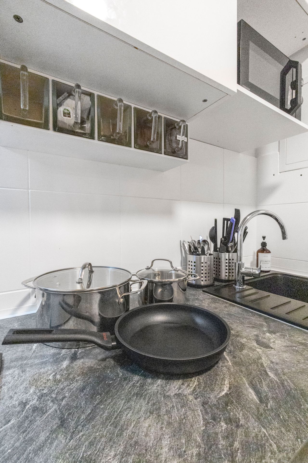 Big quiet 3 Room Apartment Cologne Center