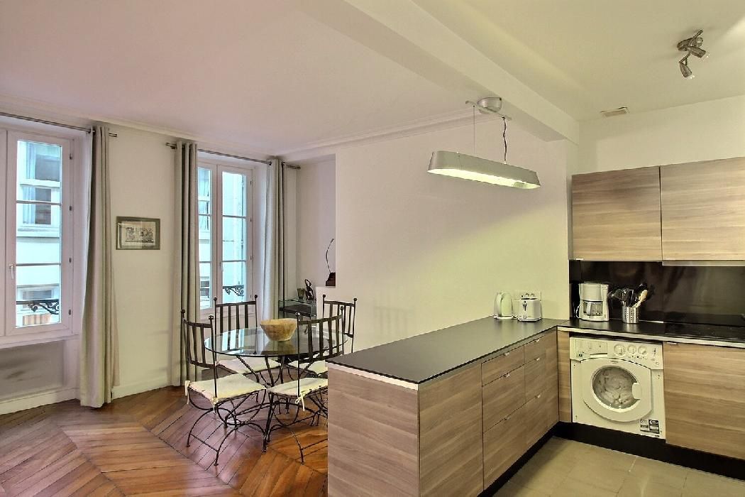 Apartment 2 rooms - 55m² - Martyrs - Saint Georges