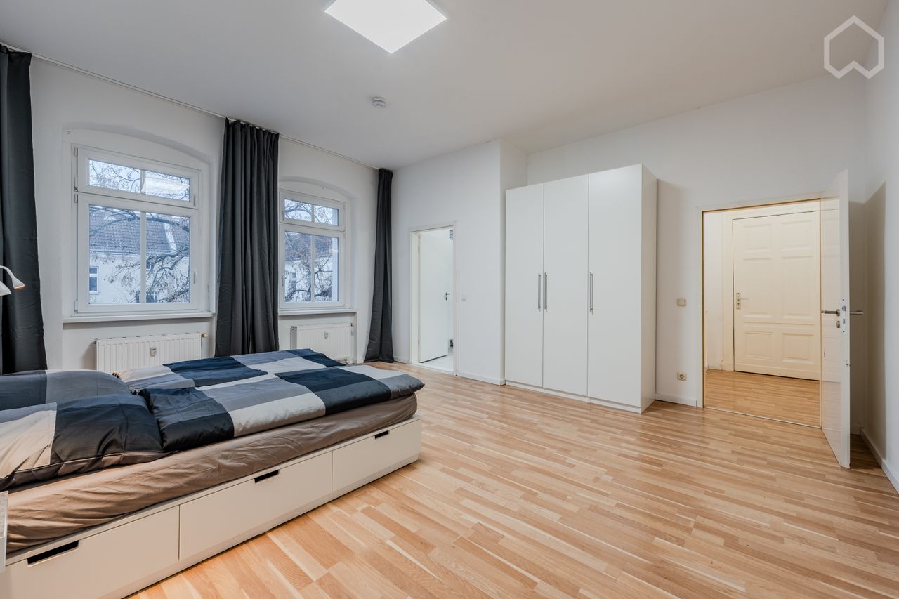 Newly Renovated Two-Level Apartment in Prime Location