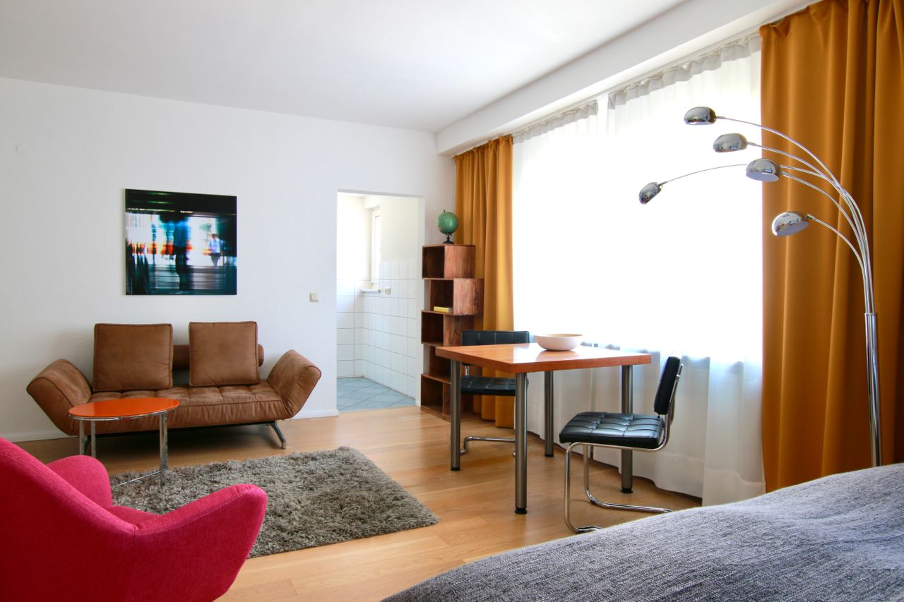 Charming studio apartment in Belgian Quartier