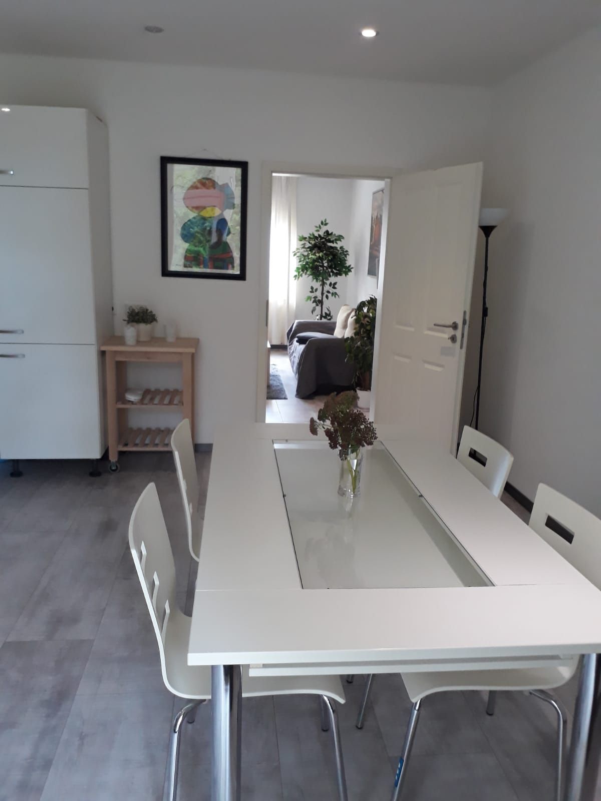 Perfect loft in Wuppertal, 2 rooms + living kitchen and wintergarden