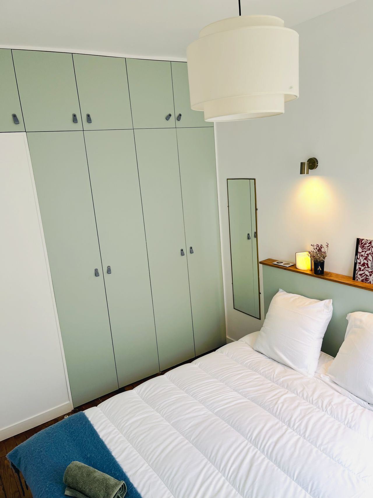 Bright and cozy 1 bedroom & 1 living room renovated in nice area, Paris