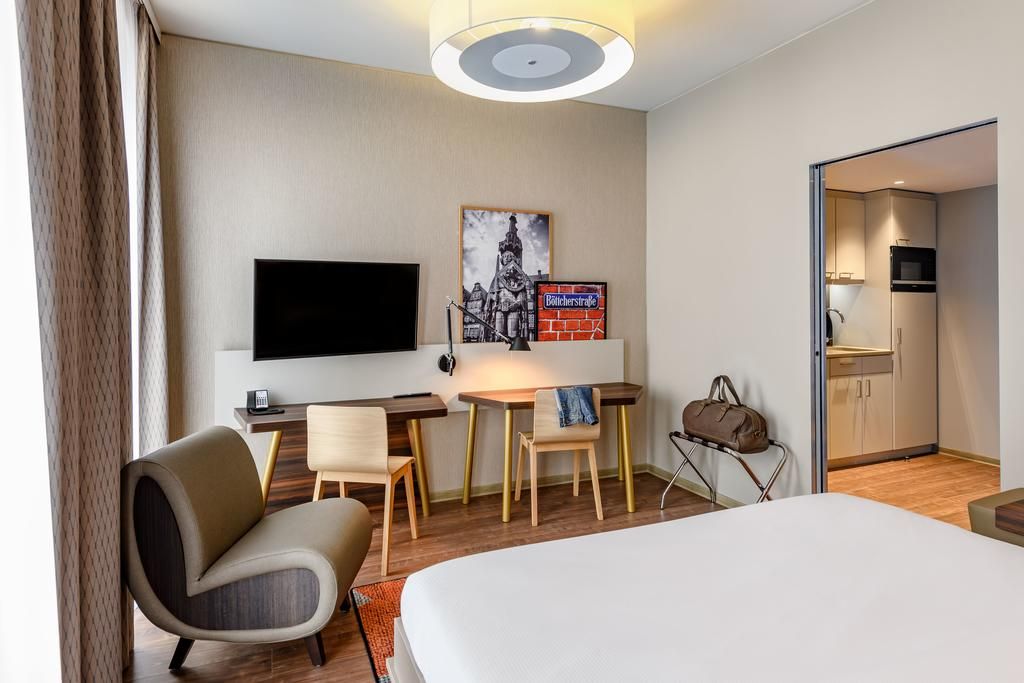 Modern and stylish serviced apartment in the centre of Bremen, including cleaning
