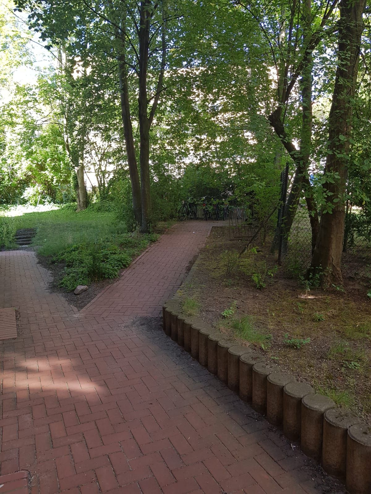 Fantastically newly renovated in the western part of Berlin (Steglitz)