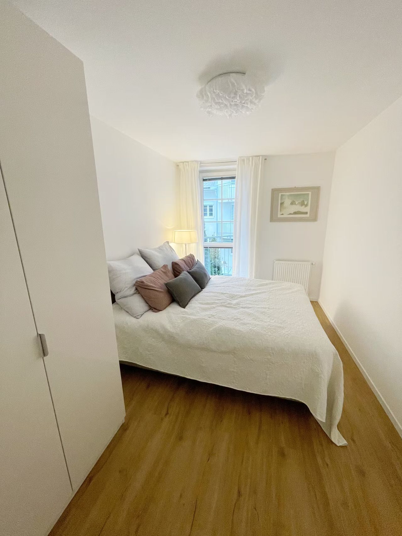 Premium Designer Apartment directly at the renowned Rochusmarkt