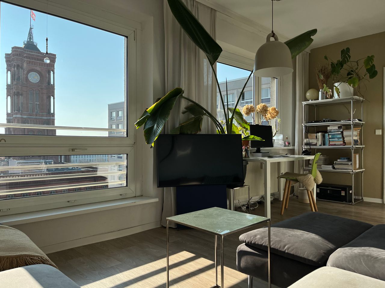 Pretty & spacious flat in Mitte