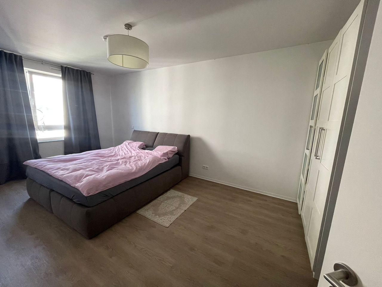 Modern Apartment in Dusseldorf near trade fair, airport and city center