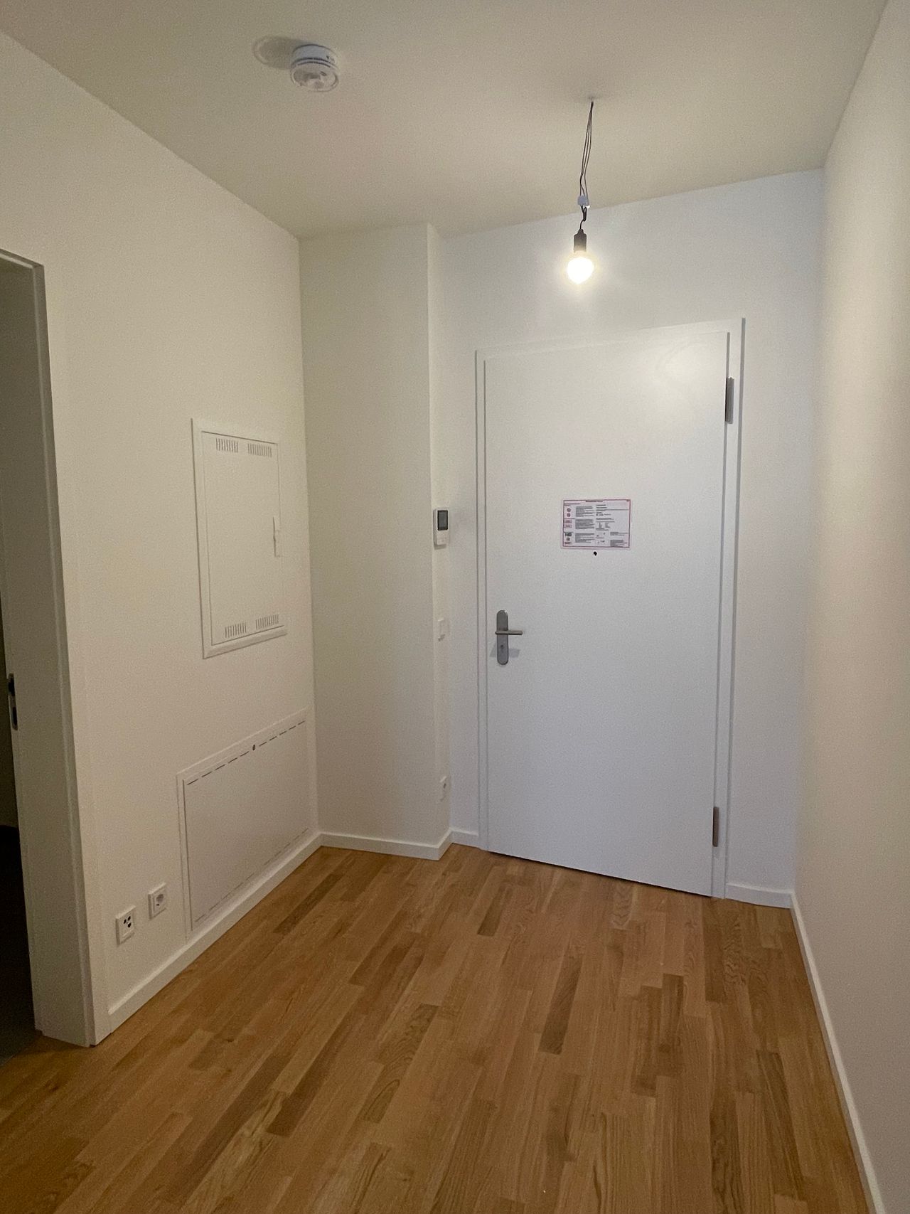 New Apartment with 2.5 rooms Uber Arena and East side park