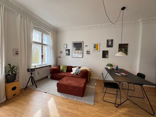 Bright and spacious apartment in Schöneberg