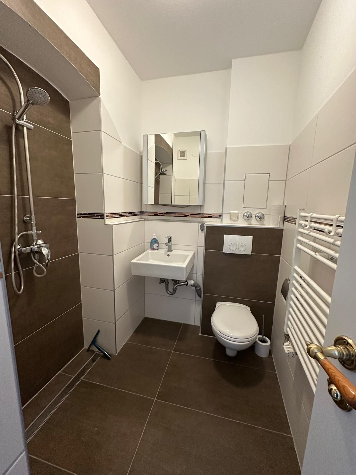 Stylish Furnished 2-Room Apartment – Move in & Feel at Home!