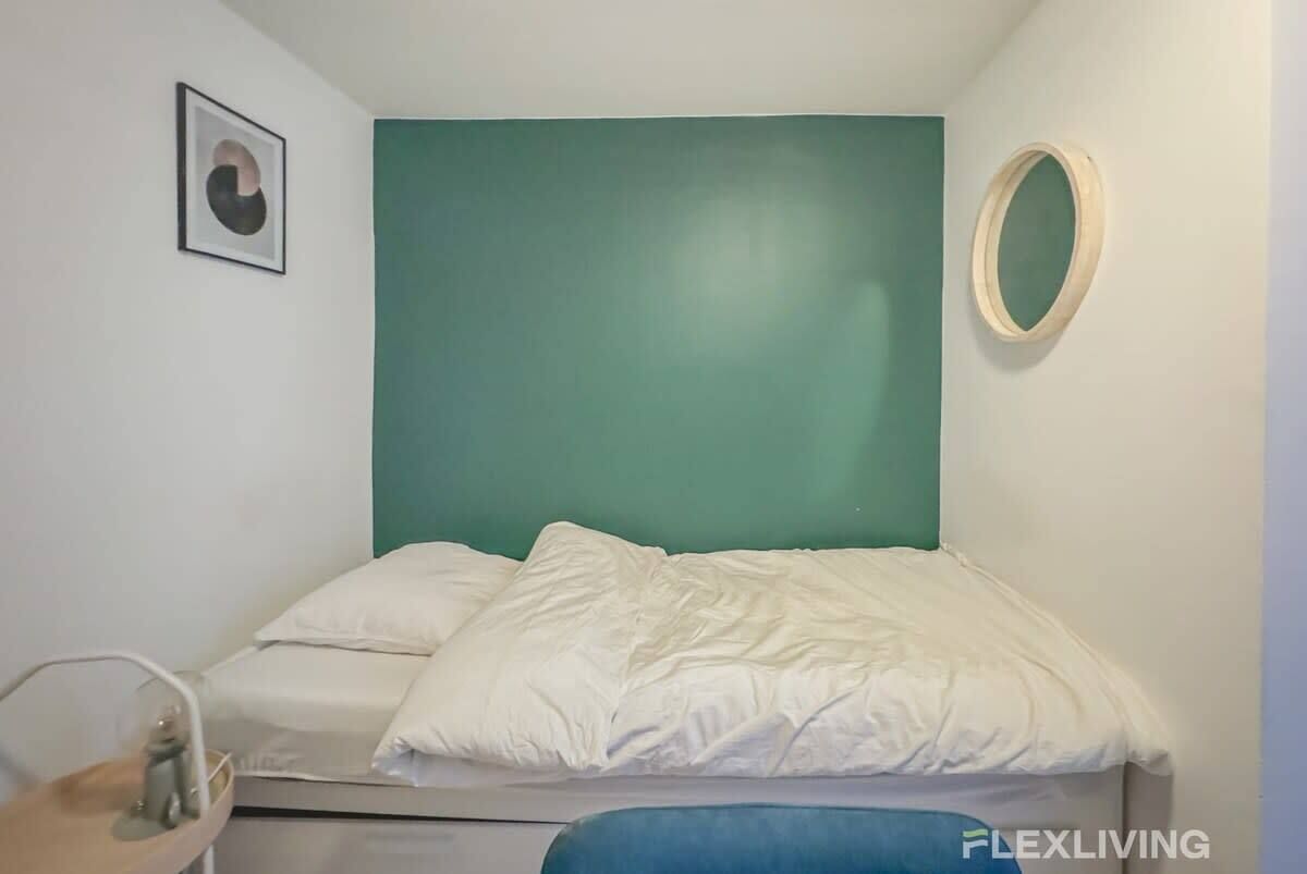 Quiet and bright private studio of 10 m2.