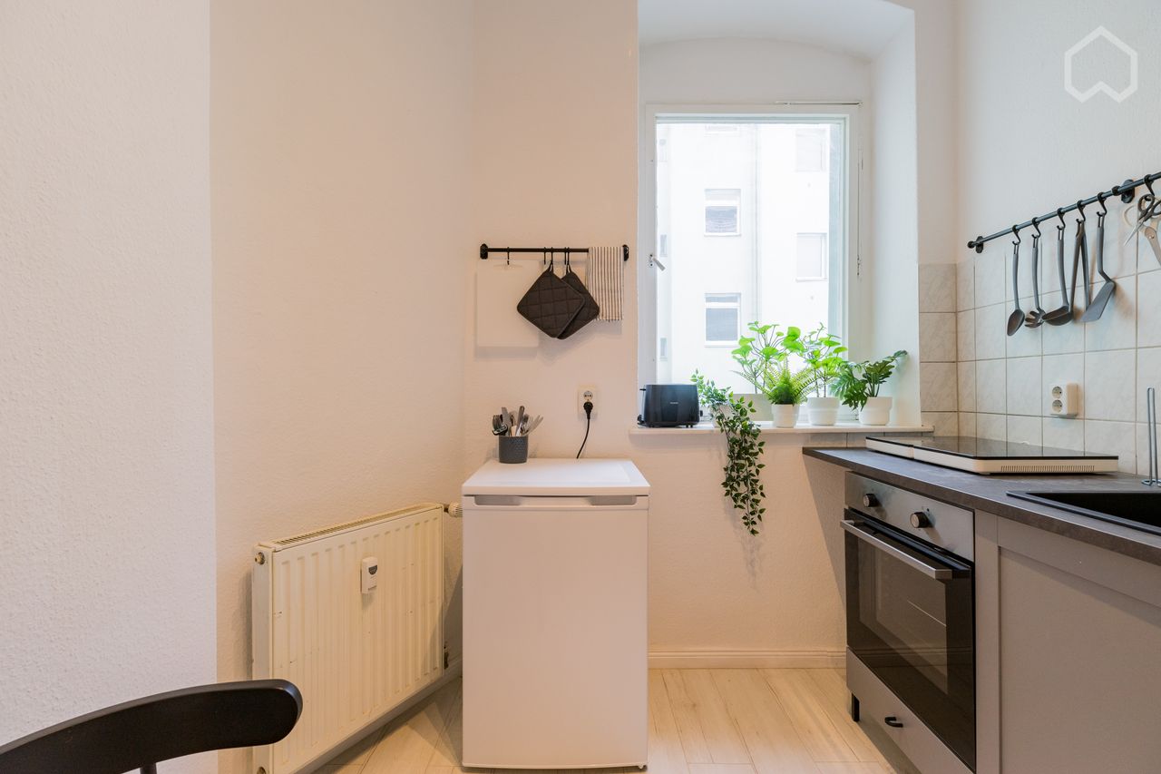 Cozy design apartment in the lively heart of friedrichshain