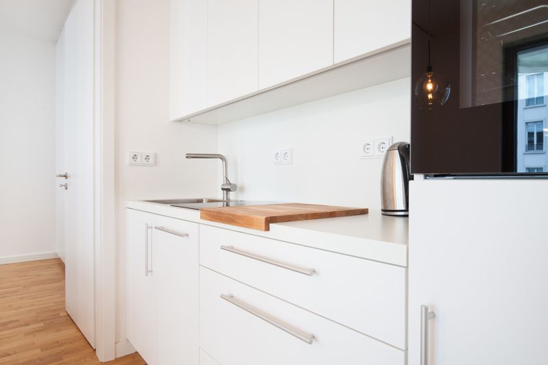 Modern & bright apartment at the park in Prenzlauer Berg