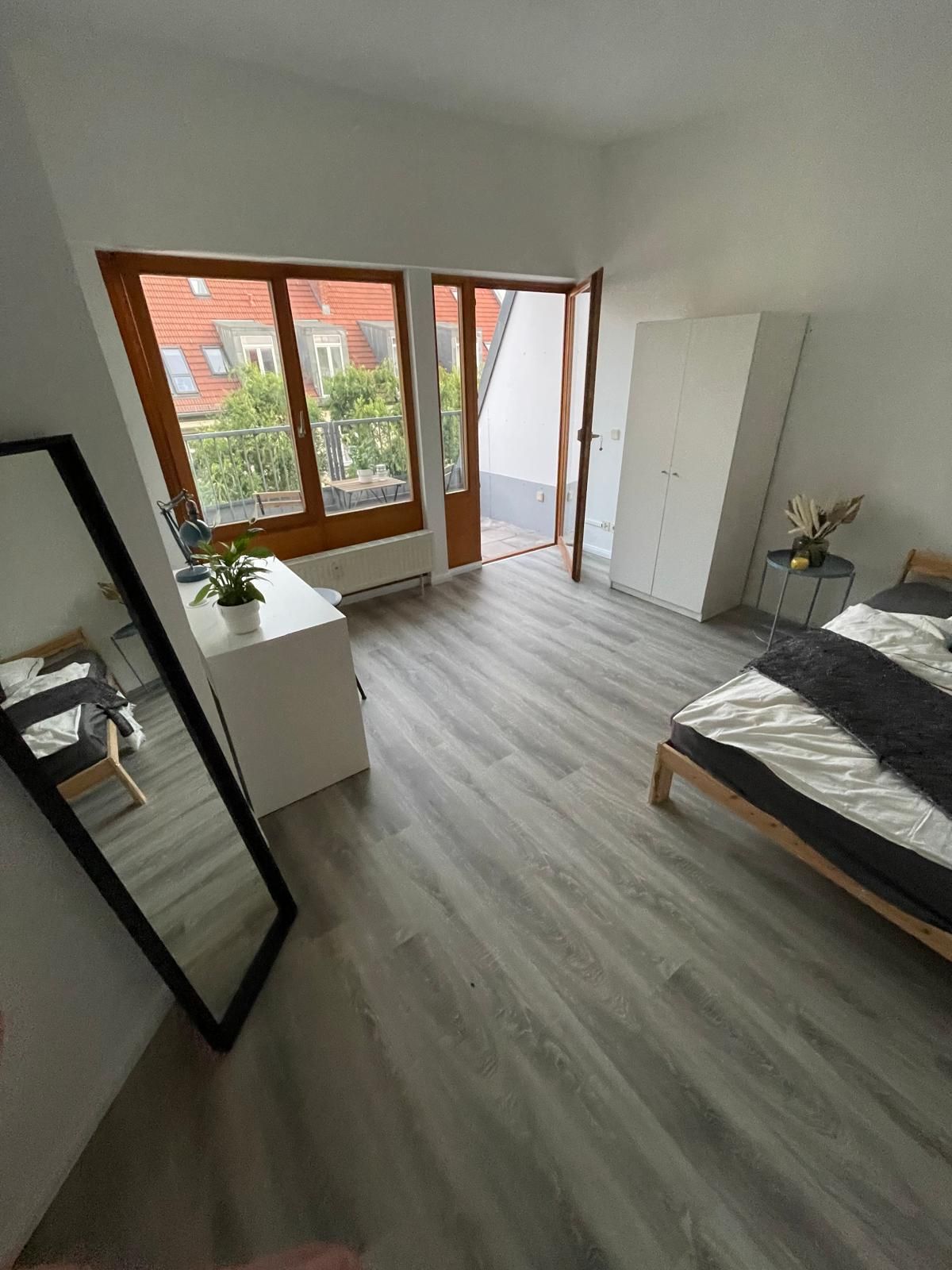 Charming suite in the heart of town