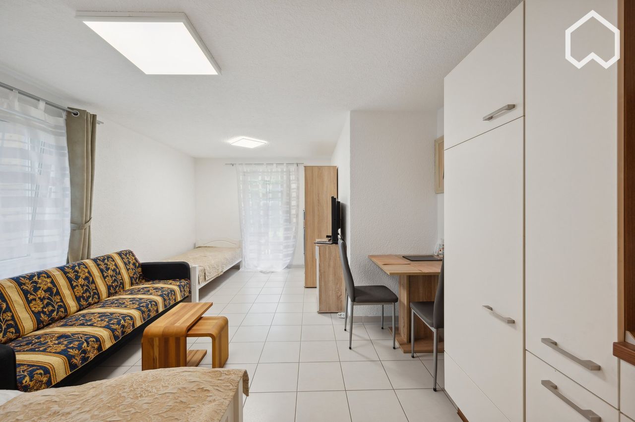 Tasteful furnished 1 room apartment near university-Hohenheim and airport/trade fair