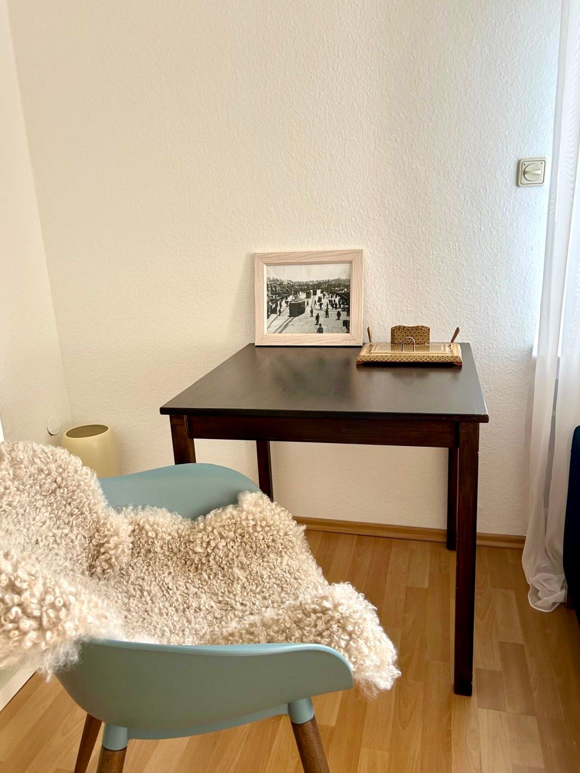 Nice and Sunny, Scandi-style 2.5-room apartment by the Siepenthal – with balcony, garden access & parking suite located in Essen