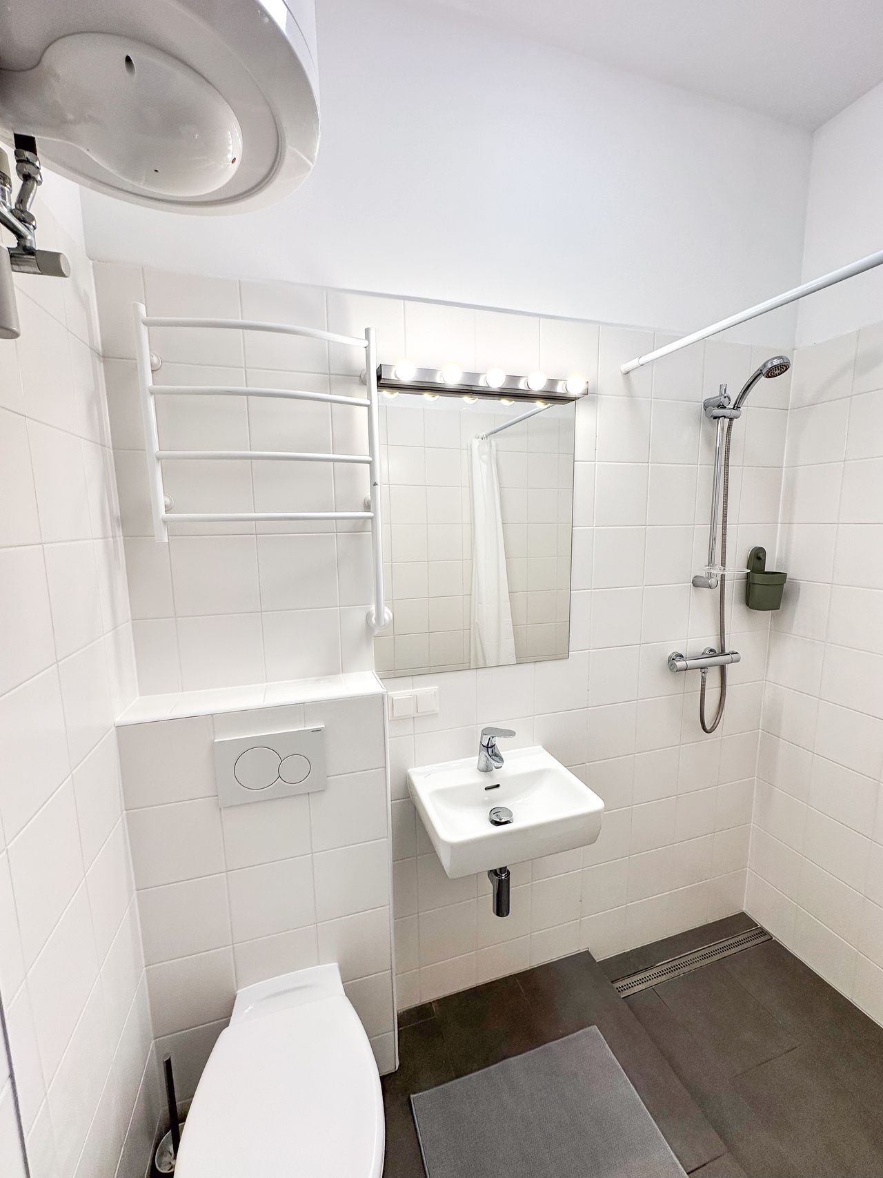 Charmante möblierte Wohnung mit separatem Schlafzimmer in Wien-Simmering