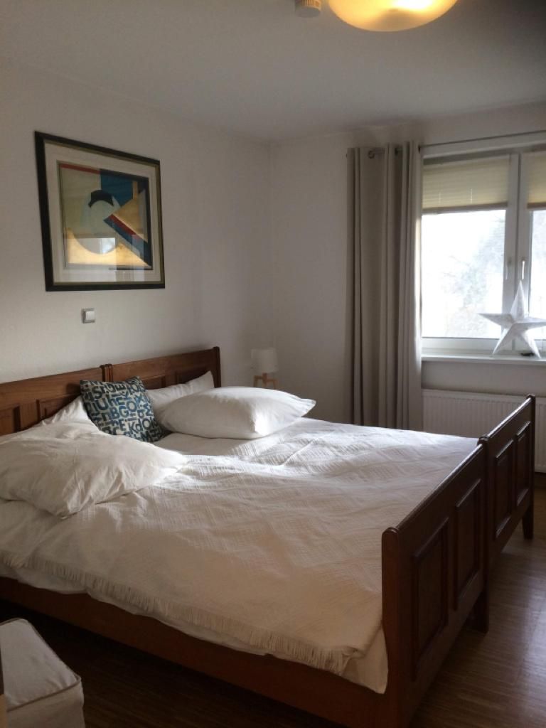 **Bright& large 3-room apartment with balcony in the city of Wiesbaden**